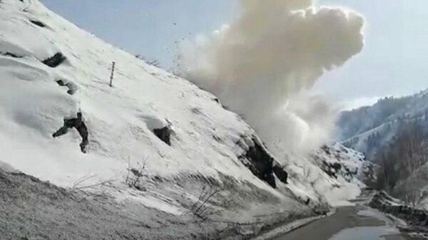 Спуск лавины в ВКО - Sputnik Қазақстан