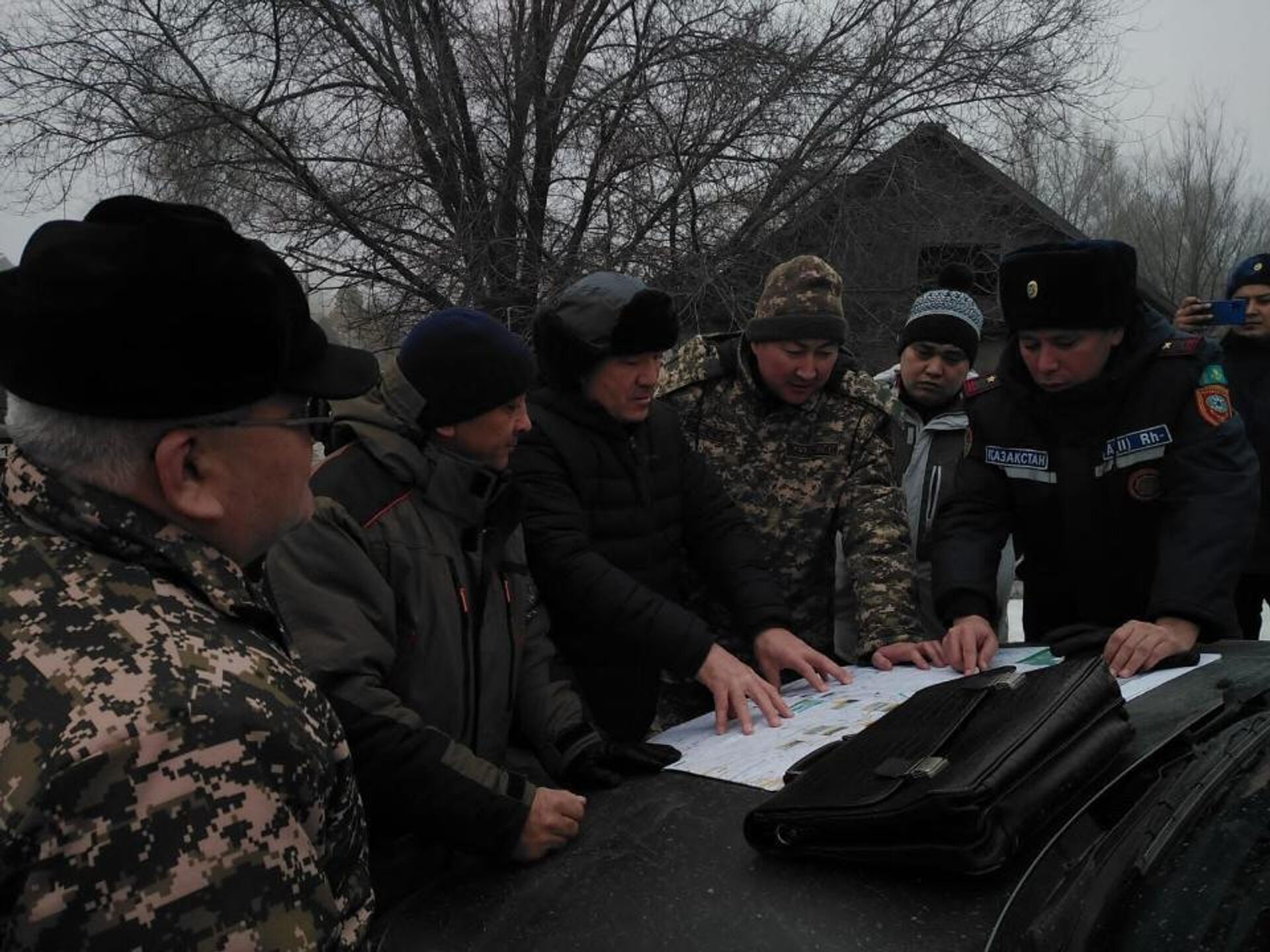 В Западно-Казахстанской области продолжаются активные противопаводковые мероприятия - Sputnik Казахстан, 1920, 15.03.2023