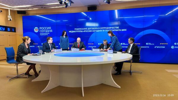 Секретариат ШОС и МИА Россия сегодня подписали договор о сотрудничестве - Sputnik Казахстан