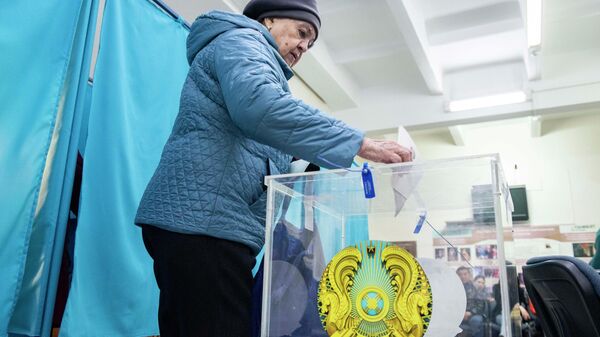 Избирательный участок  - Sputnik Казахстан