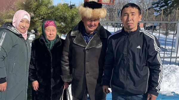 Семья мастеров-ремесленников приняла участие в выборах в Жетысуской области  - Sputnik Казахстан