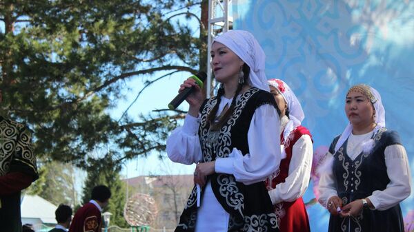 В праздник Наурыз в Жетысу выбрали лучшую келинку  - Sputnik Казахстан