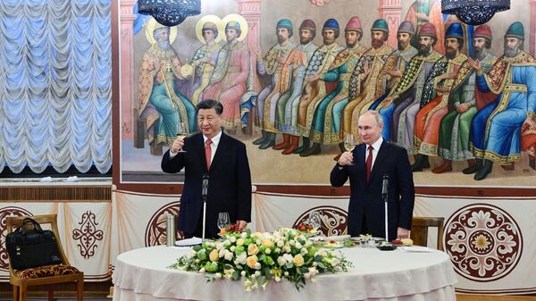 Встреча президента РФ В. Путина и председателя КНР Си Цзиньпина - Sputnik Қазақстан