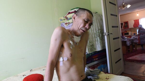 Состояние мужчины, которого избили подростки в Алматинской области, по-прежнему тяжелое - Sputnik Казахстан