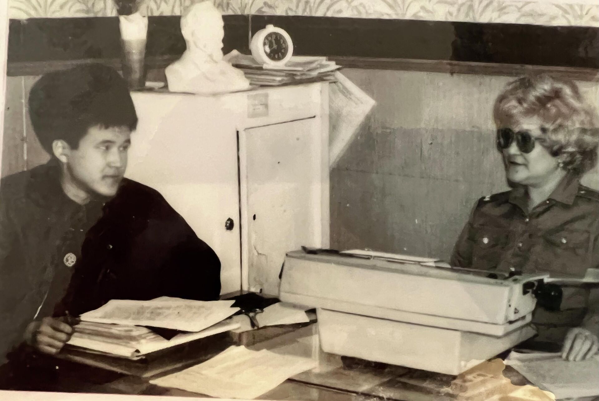 Следователь с 30-летним стажем, подполковник полиции Жаныл Баймендина - Sputnik Казахстан, 1920, 06.04.2023