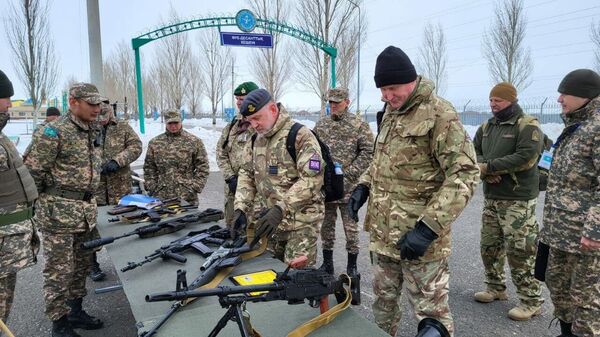 Высокий уровень казахстанских специалистов отметили военные инспекторы ОБСЕ - Sputnik Казахстан