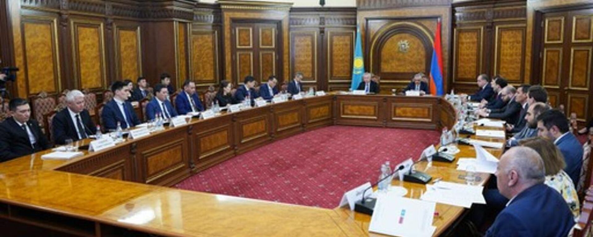 Заседание межправительственной казахстанско-армянской комиссии по экономическому сотрудничеству - Sputnik Казахстан, 1920, 29.04.2023