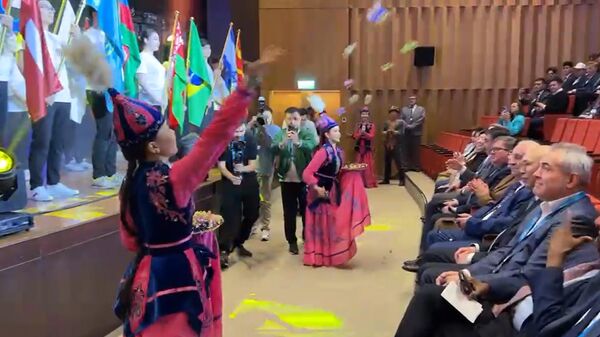 В День единства народа Казахстана в Астане стартовала 57-я Международная Менделеевская олимпиада - Sputnik Казахстан