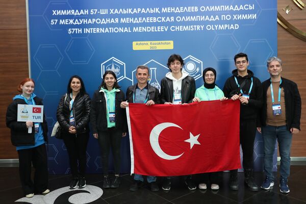 Команда Турции на Менделеевской олимпиаде по химии в Астане, 2023 год - Sputnik Казахстан
