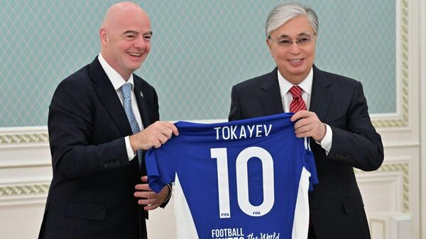 Глава государства принял Президента Международной федерации футбола Джанни Инфантино - Sputnik Казахстан