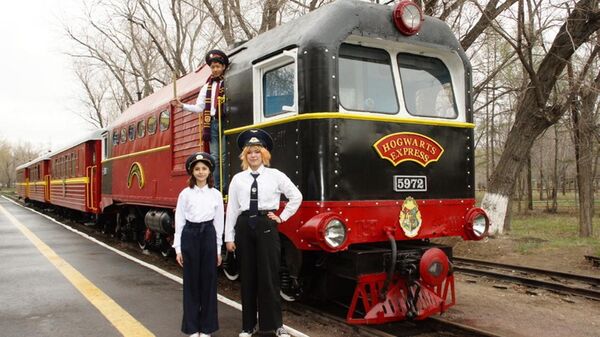 Карагандинская детская железная дорога открыла сезон - Sputnik Казахстан