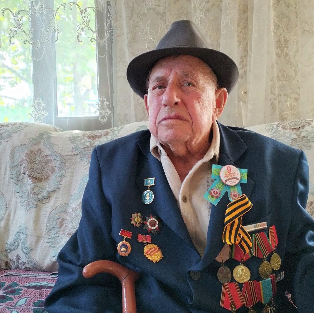 Секс видео byrat sesdra Өзен жағасындағы жетілген әйелдердің порно видеосы