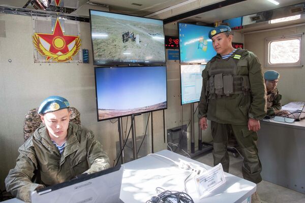 На полигоне “Илийский” в Алматинской области проведены учебно-методические сборы с руководящим составом Вооруженных сил Казахстана - Sputnik Казахстан