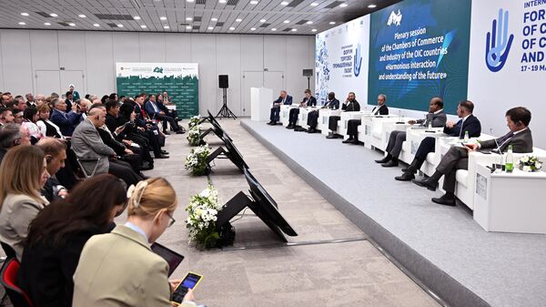 KAZANFORUM 2023. Панельная сессия торгово-промышленных палат организации исламского сотрудничества Слаженное взаимодействие и осмысление будущего - Sputnik Казахстан