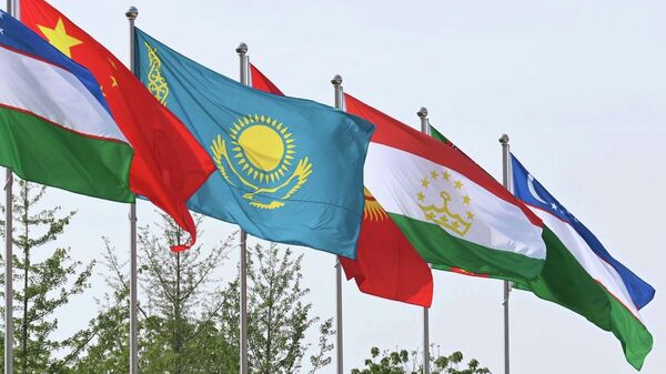 Президент Казахстана Касым-Жомарт Токаев прибыл в Центр международных конференций для участия в саммите Центральная Азия – Китай - Sputnik Казахстан