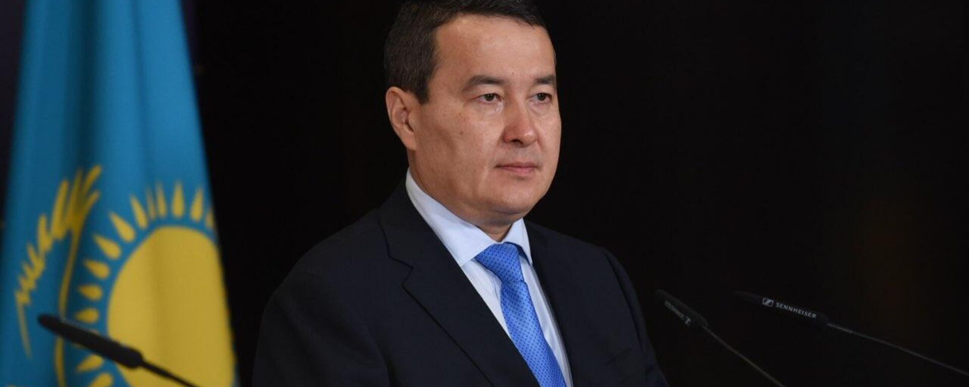 Премьер-министр Казахстана Алихан Смаилов на втором экономическом форуме ЕС – Центральная Азия - Sputnik Казахстан, 1920, 19.05.2023