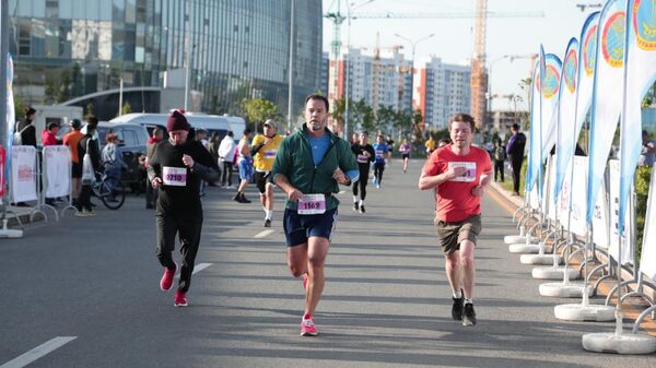 Astana Half 2023 жартылай марафонына екі мыңға жуық адам қатысты - Sputnik Қазақстан