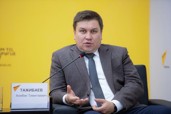 Тажибаев Алибек Тимитаевич, директор Центра аналитических исследований Евразийский Мониторинг  - Sputnik Казахстан
