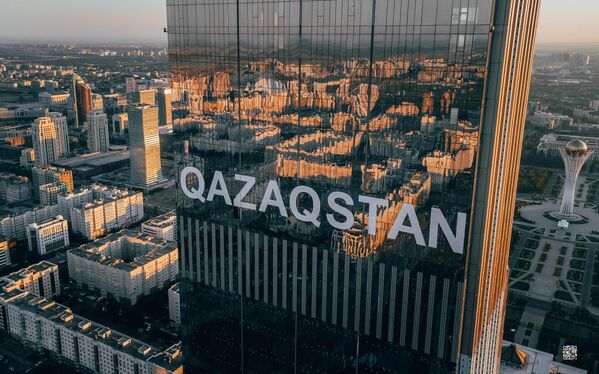 &quot;Казахстан&quot; - так называется самая высокая башня столичного многофункционального комплекса &quot;Абу-Даби Плаза&quot;.  - Sputnik Казахстан