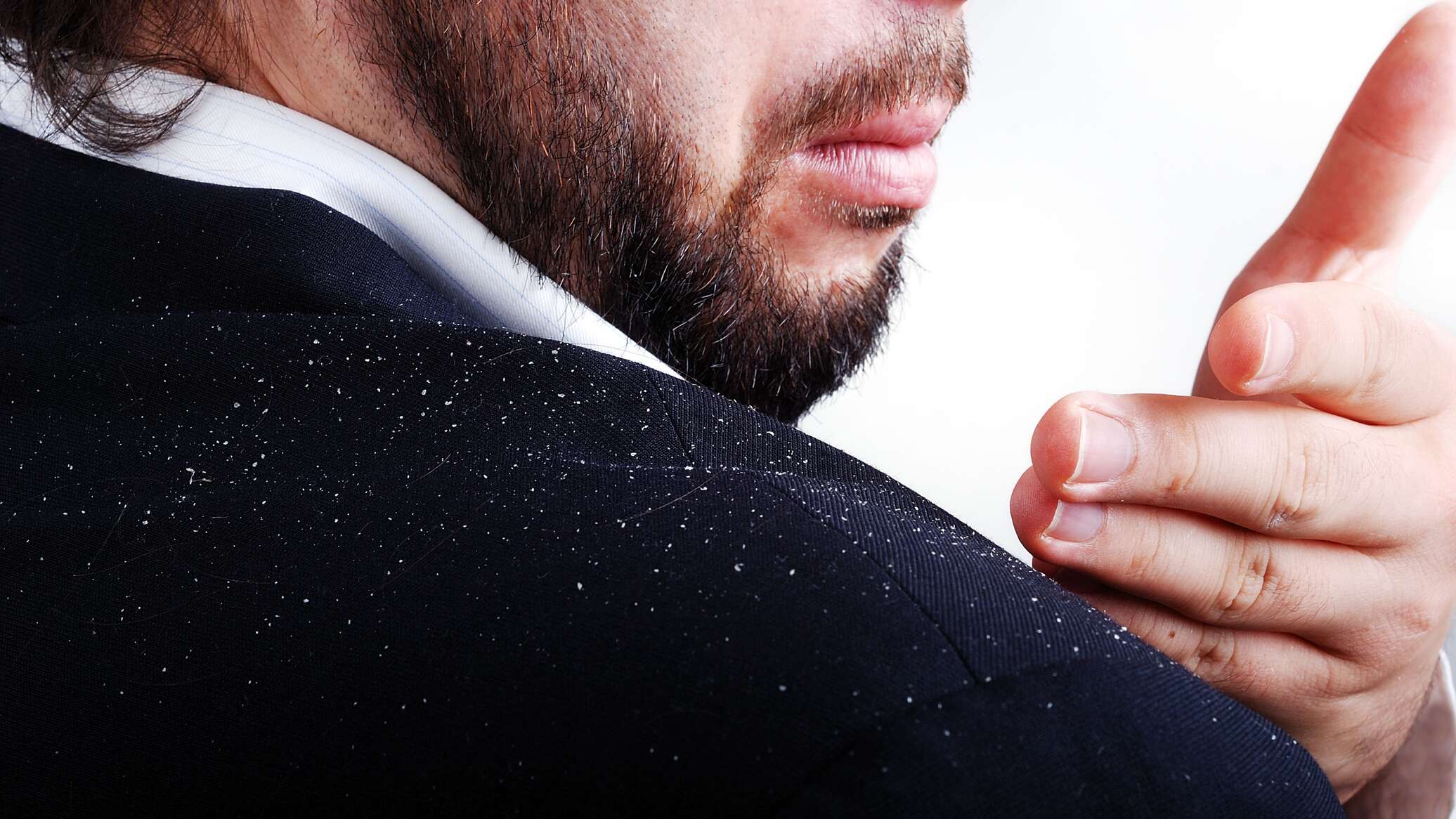 Кастингте мен байқаусызда бір қызға түсіп қалдым. Кастингте мен байқаусызда бір қызға түсіп қалдым.