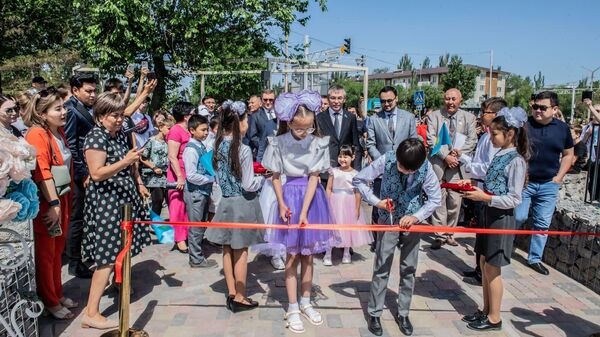 Крупнейший скейт-парк Казахстана открылся в Алматинской области - Sputnik Казахстан