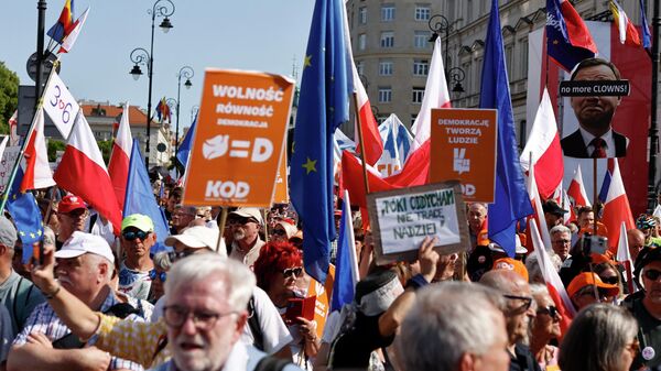 Митинг в Варшаве - Sputnik Казахстан