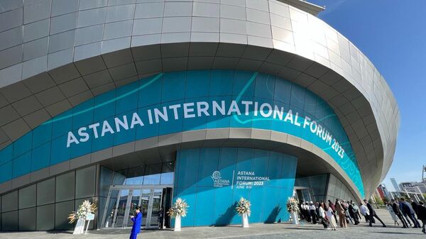 В кулуарах Международного форума Астана - Sputnik Казахстан