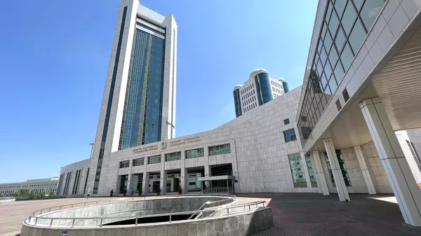 Фоторепортаж о буднях мажилиса - Sputnik Қазақстан