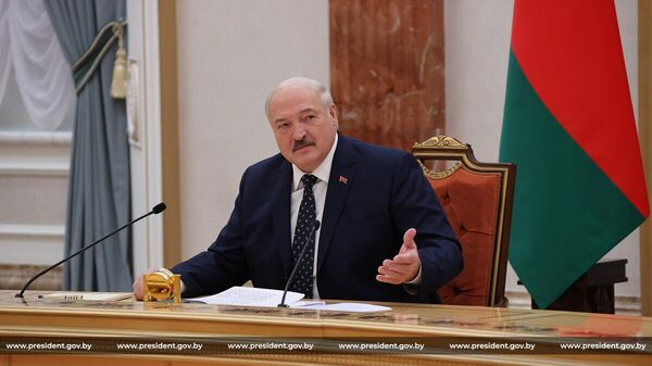 Президент Беларуси Александр Лукашенко 8 июня встретился с секретарями советов безопасности государств - членов Организации Договора о коллективной безопасности  - Sputnik Қазақстан