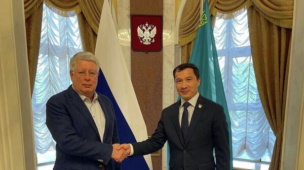 Посол России в Казахстане встретился с главой Центра международных программ - Sputnik Казахстан