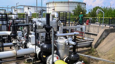  Приемная станция нефтепровода "Дружба" между Венгрией и Россией 