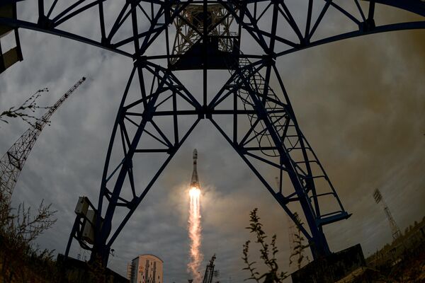 Запуск РН Союз-2.1б с автоматической станцией Луна-25 - Sputnik Казахстан
