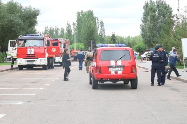 Дом министерств эвакуировали пожарные в Астане - Sputnik Казахстан