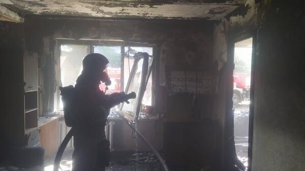Пожарные спасли 44 человека из огня в Актюбинске  - Sputnik Қазақстан