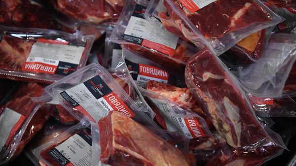 Производство мясной продукции, архивное фото - Sputnik Казахстан