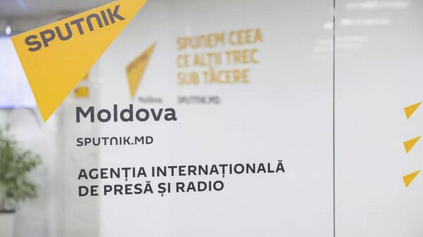 Руководителя Sputnik Молдова Виталия Денисова депортируют из Молдавии - Sputnik Казахстан