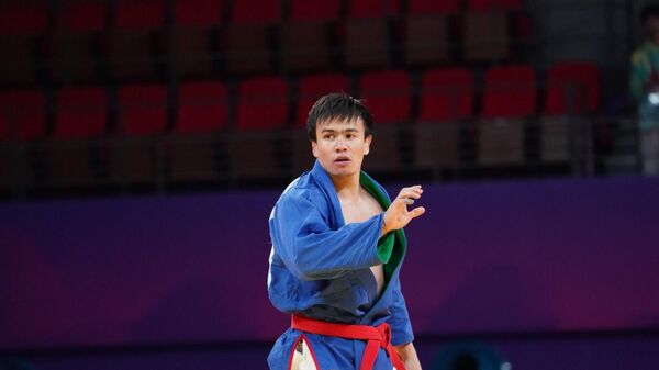 Казахстанец Бекадил Шаймерденов завоевал серебро на Азиатских играх-2022 - Sputnik Казахстан