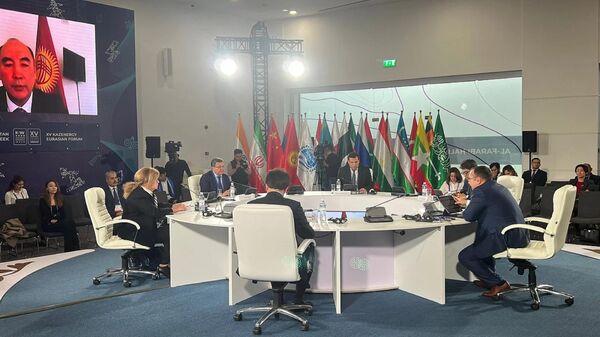 На XV Евразийском Форуме KAZENERGY прошел круглый стол на тему Энергетическая безопасность стран СНГ - Sputnik Казахстан