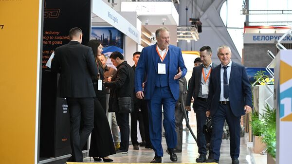 В Астане проходит 26-я Казахстанская международная выставка Транспорт и логистика  - Sputnik Казахстан