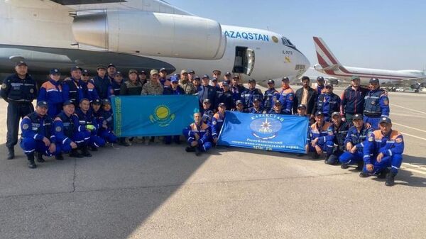 Казахстанские спасатели - Sputnik Казахстан