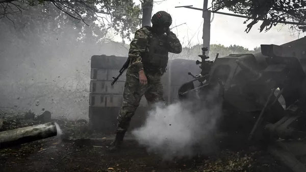 Стрельба агитационными снарядами по позициям ВСУ на Северском направлении - Sputnik Казахстан