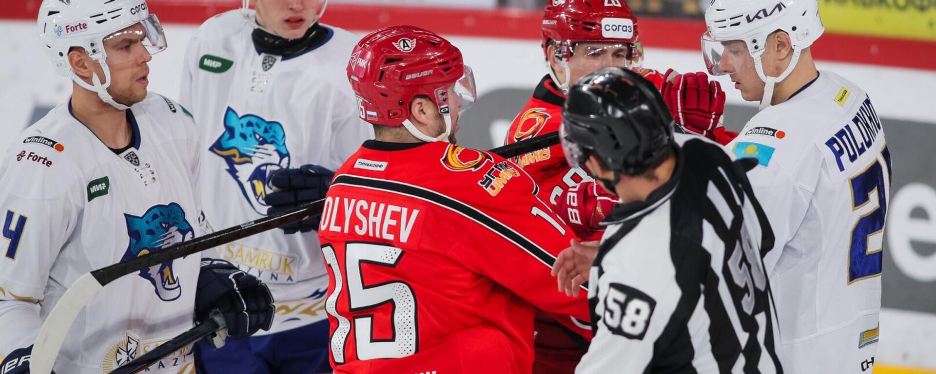 Момент матча Автомобилист - Барыс - Sputnik Казахстан, 1920, 24.10.2023