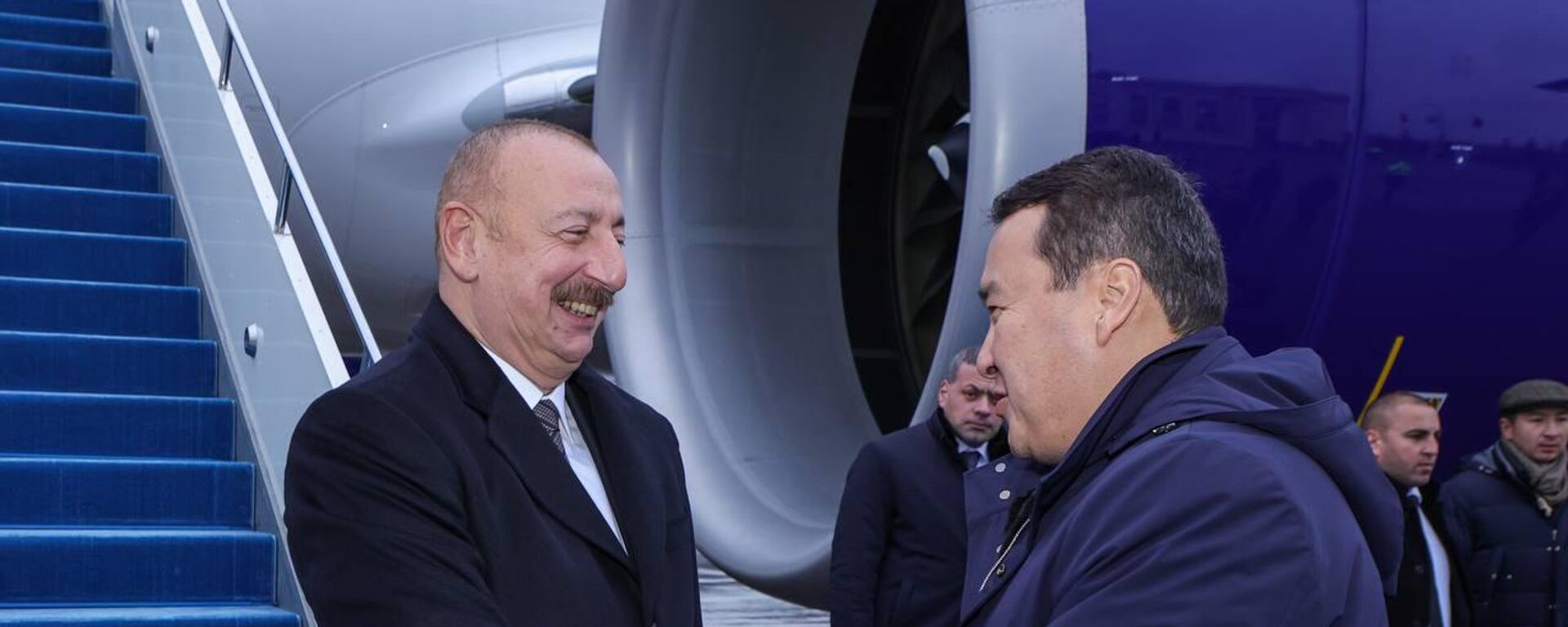 Президент Азербайджана Ильхам Алиев прибыл в Астану - Sputnik Казахстан, 1920, 02.11.2023