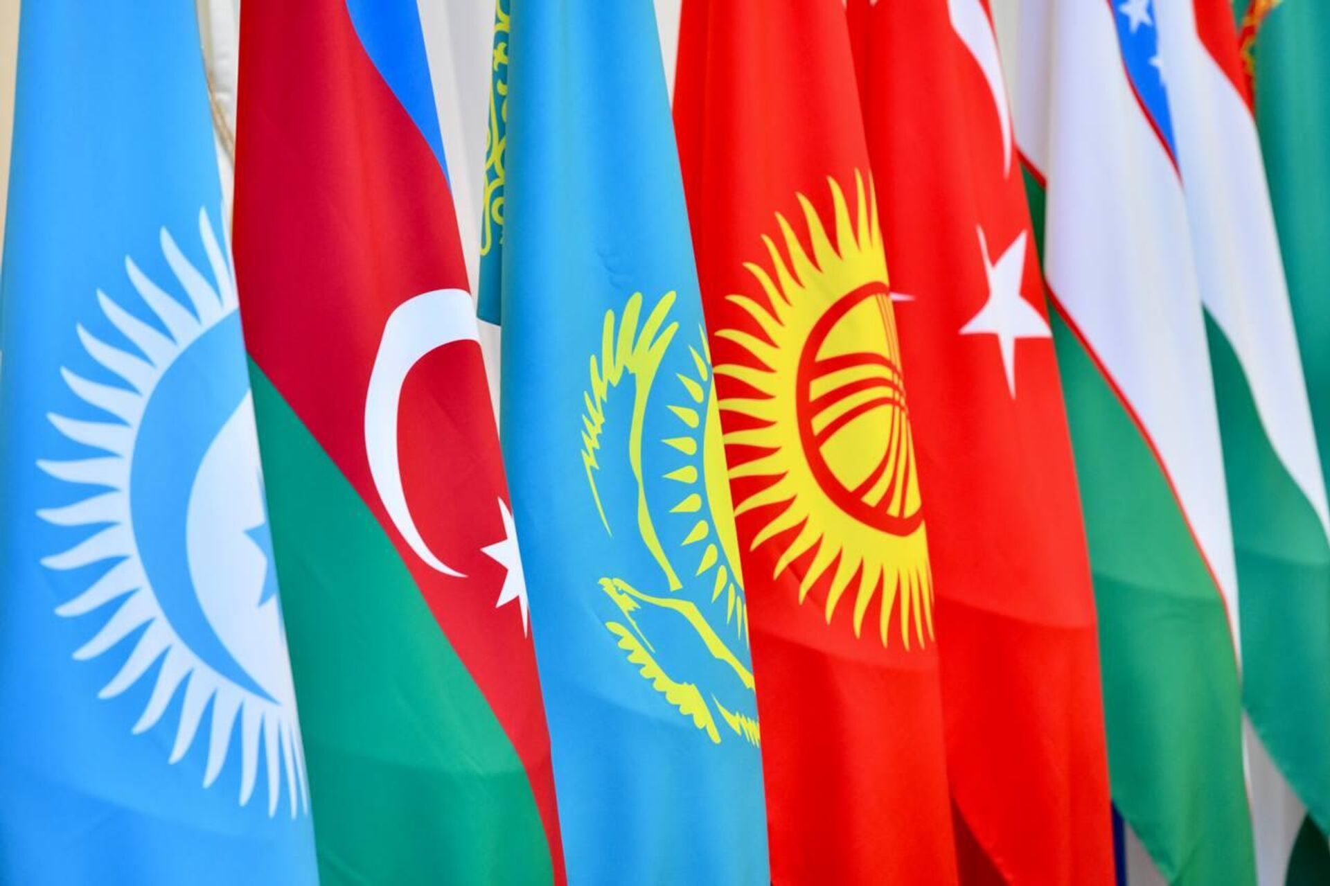 Флаги государств-участников Организации тюркских государств  - Sputnik Қазақстан, 1920, 03.11.2023