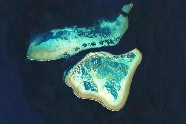 Вид на Большой Барьерный риф из космоса. - Sputnik Казахстан