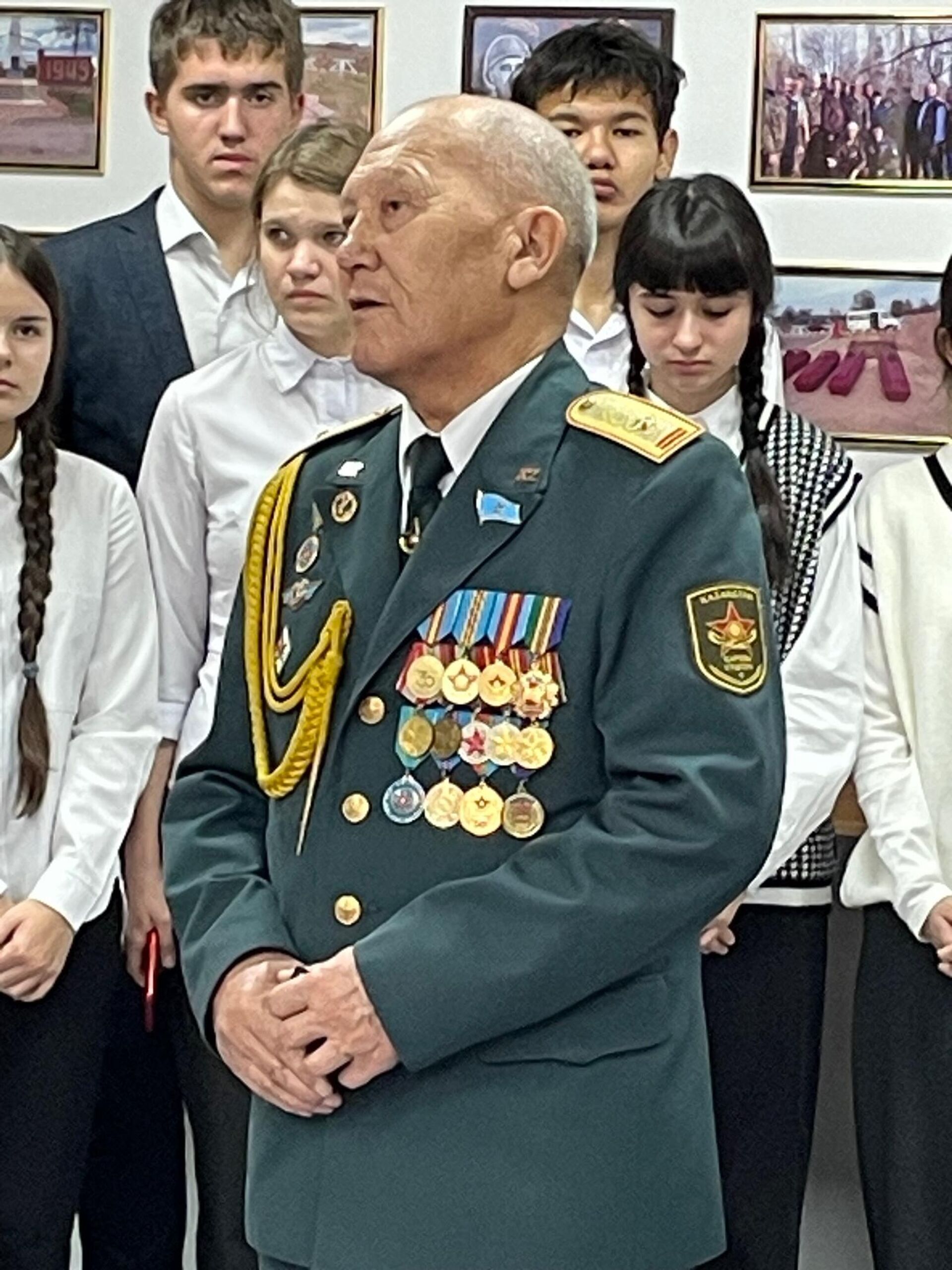 председатель совета ветеранов Вооруженных сил Павлодарской области Жан Каратаев - Sputnik Казахстан, 1920, 06.11.2023