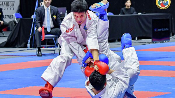 Второе место в командном зачёте заняла молодежная сборная Казахстана на Чемпионате Азии по карате (WKF)  - Sputnik Казахстан