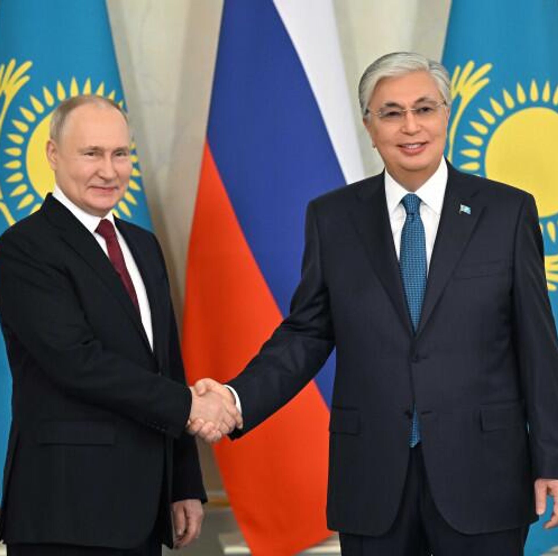 Порно оқиға: Төрт аяққа шығыңыз