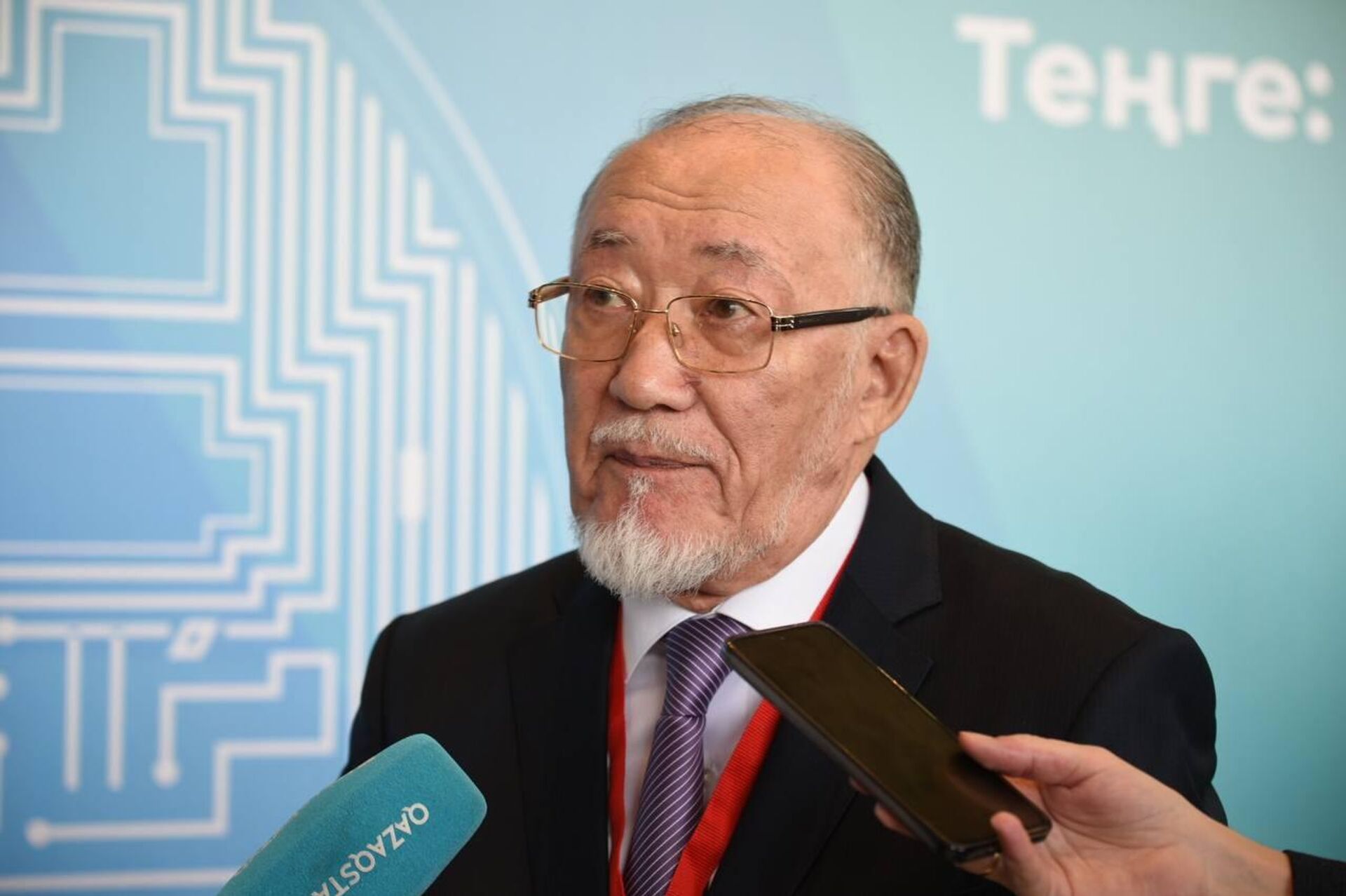 Галым Байназаров, первый председатель Нацбанка Казахстана - Sputnik Казахстан, 1920, 16.09.2025