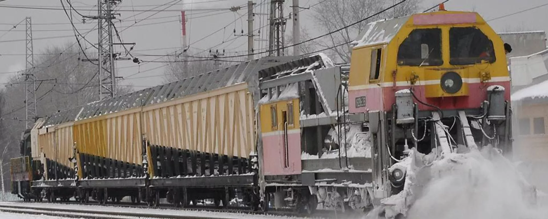 Грузовые вагоны Грузовые вагоны - Sputnik Казахстан, 1920, 01.02.2024